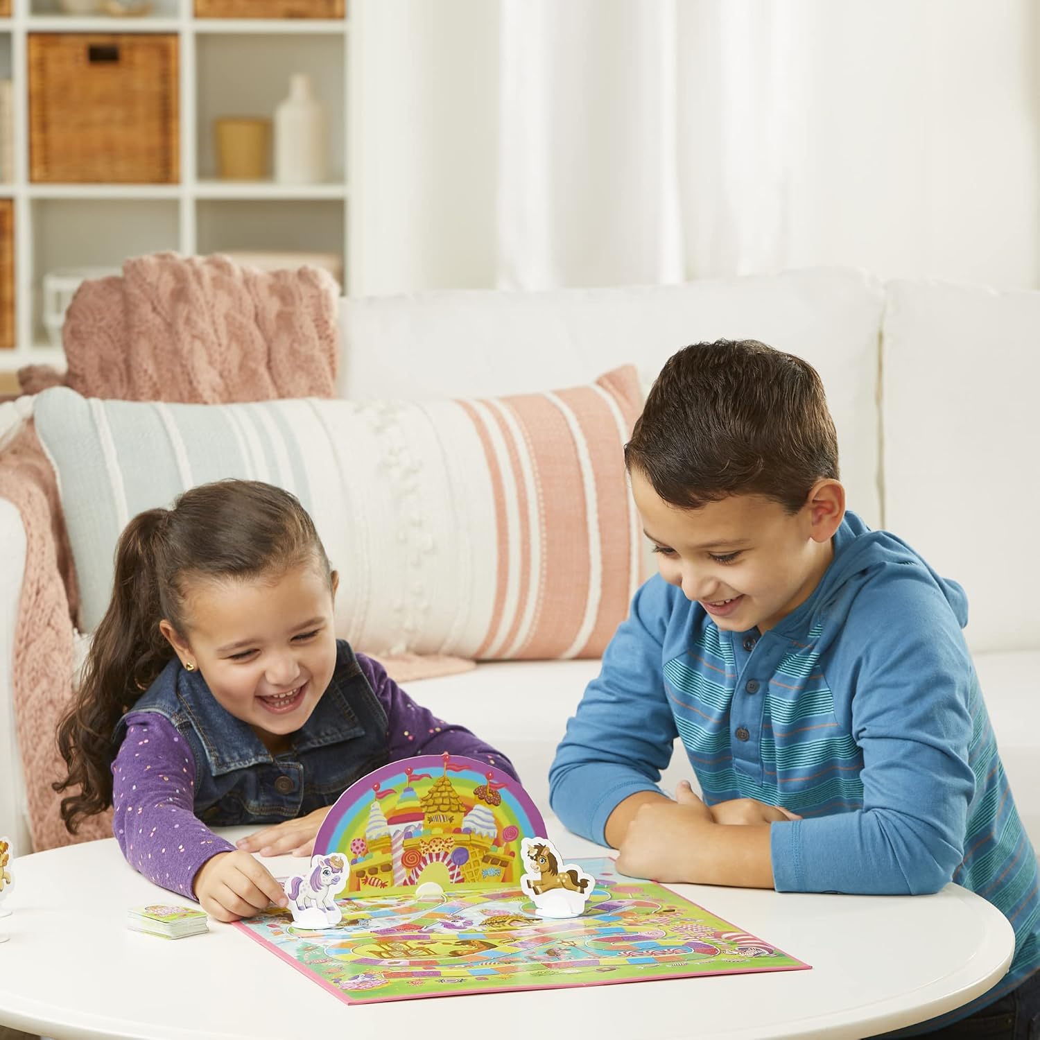 Candy Land Unicorn Edition Preschool Board Game | Back to School Gifts for Kids | Classroom Toys | Ages 3+