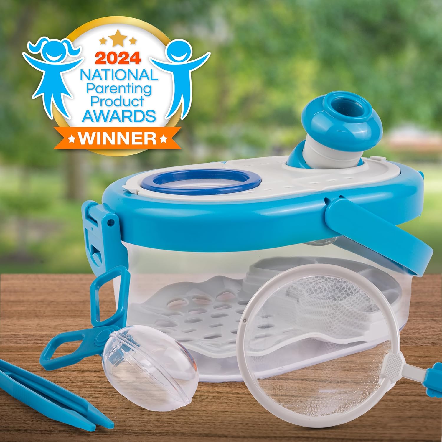 National Geographic Bug Catcher Kit and Outdoor Insect Habitat for Kids | 360-Degree Viewer, 2 Magnifying Lenses, Catching Net, Tweezers, Outdoor Exploration Toy, Insect Science, Birthday Gift