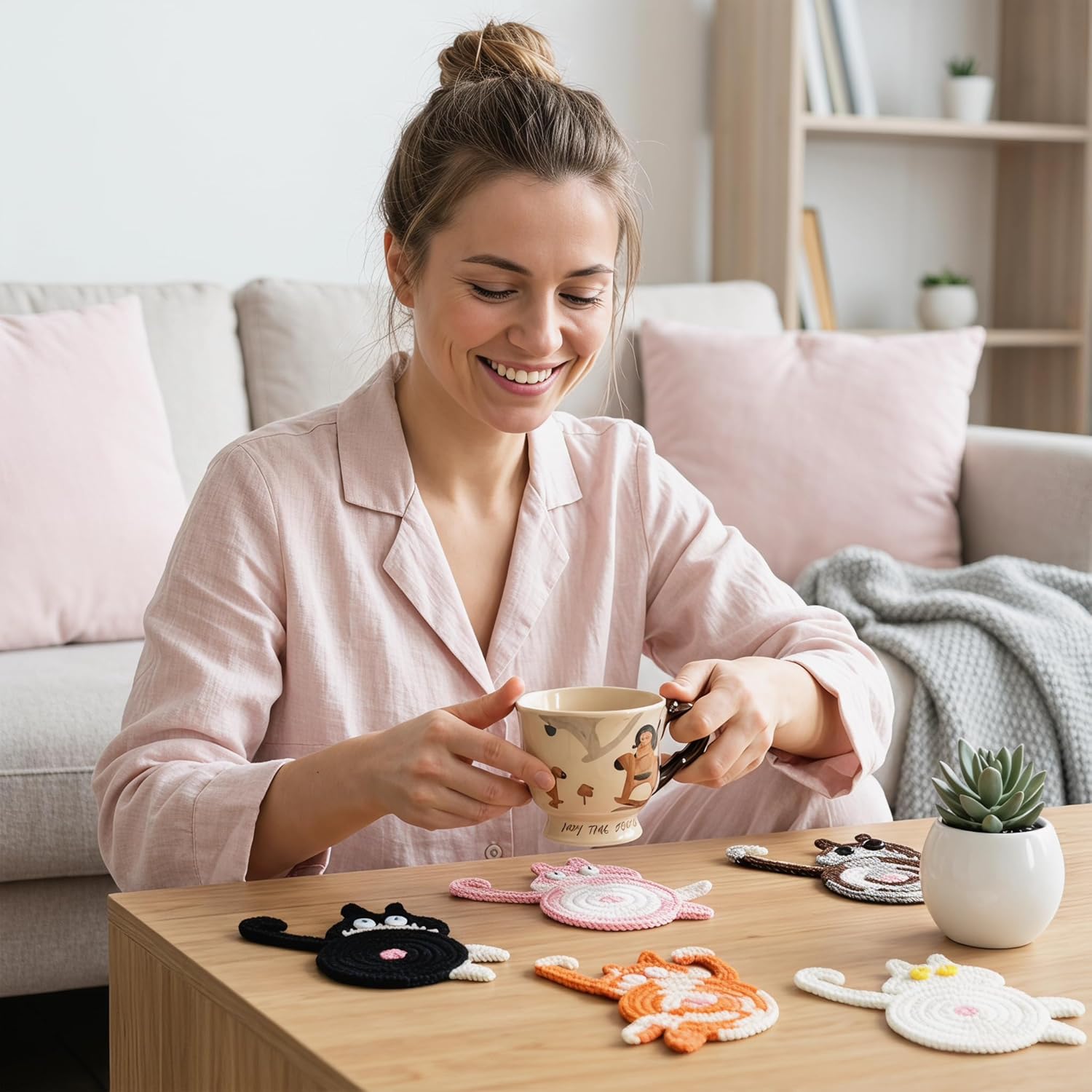 Cat Gifts for Cat Lovers Cat Coaster Woven Creative Cute Cat Coaster Insulation Coaster Coffee and Tea Coaster Desktop Gifts