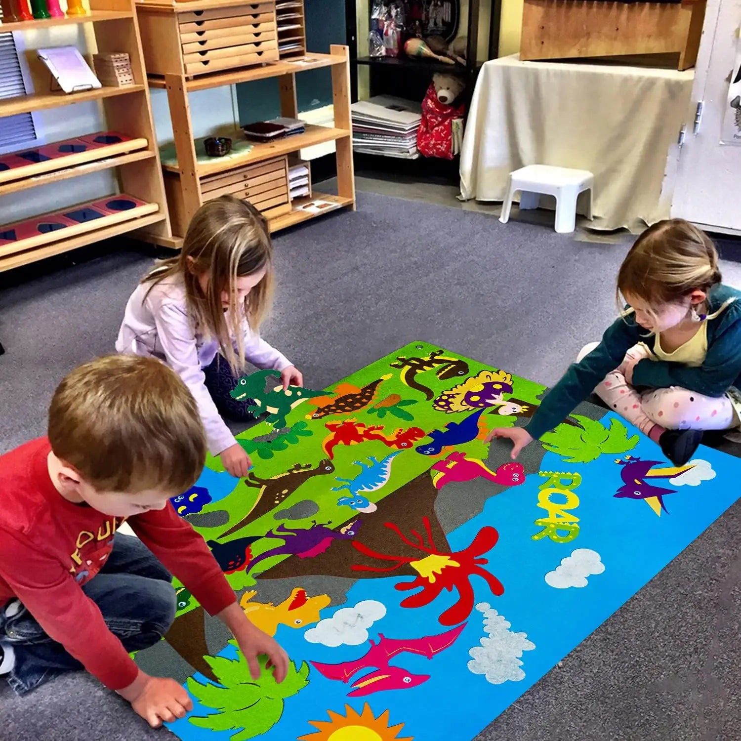 Montessori Outer Space Felt Board Story Set for Preschool Learning