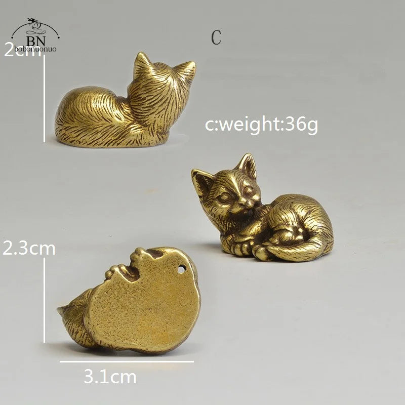 8 Styles Available Brass Cute Cats Figurines Miniatures Desktop Ornaments Classical Small Animal Tea Pet Home Decors Accessories
