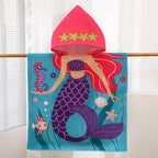 1 Pack of Cartoon Hooded Poncho Bath Towels for Children Aged 2-7, Made of Polyester Fiber with Strong Water Absorption, Cartoon-Themed Bath Towel, Suitable for Beach Trips, Bathroom Supplies