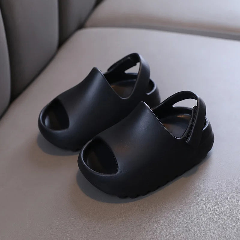 Kids Summer Sandals Lightweight Beach Slippers Breathable Shoes