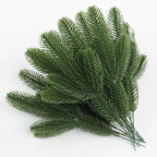 10Pcs Christmas Decoration Artificial Pine Branches Holly Berries Red Berry Branches for Christmas Tree Wreath Gifts Decoration