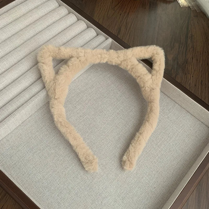 1 Plush Cat Ear Headband with Cute and Girlish Style, Perfect for Daily Use, Cute and Eye-catching