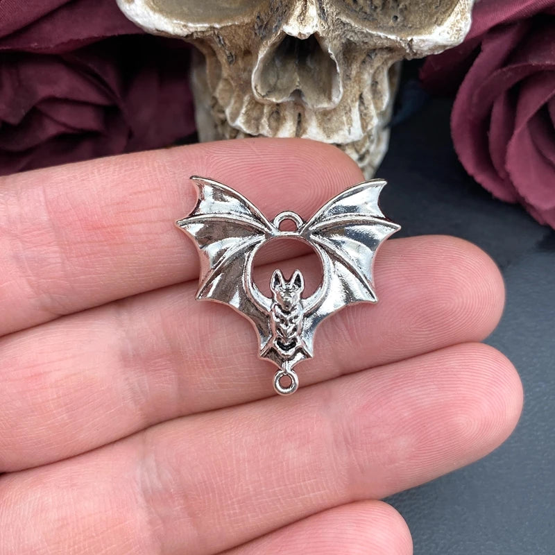 5pcs 29*31mm Gothic Vampire Bat Charms Bat Connector Pendant Designer Charms For Jewelry Making DIY Jewelry Findings