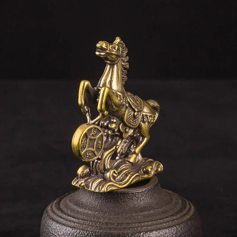 Brass Horse Step on Coins Lucky Statue Feng Shui Desk Ornament Zodiac Animal Figurines Miniatures Pure Copper Crafts Collections