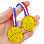 10/20Pcs Plastic Gold Winner Award Medals Kids Birthday Party Favors Sports Game Prize Toys Soccer Football Party Pinata Filler