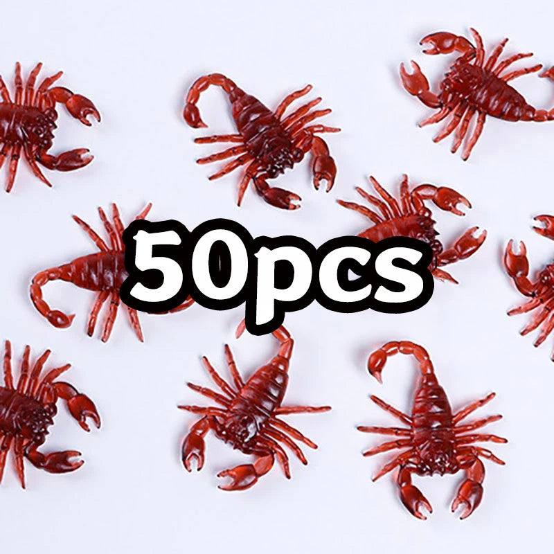 50pcs Realistic Bugs Funny Toy Fake Cockroach Novelty Insects Halloween Prank Simulation Tricky Disgusting Scary Party Supplies