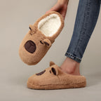 A Pair of Brown Plush Capybara Animal-Patterned Furry Home Slippers with Soft Soles, Comfortable and Warm, Non-Slip Indoor Slippers Suitable for Men and Women, Lightweight, Silent, and Comfortable Shoes, the Perfect Holiday G