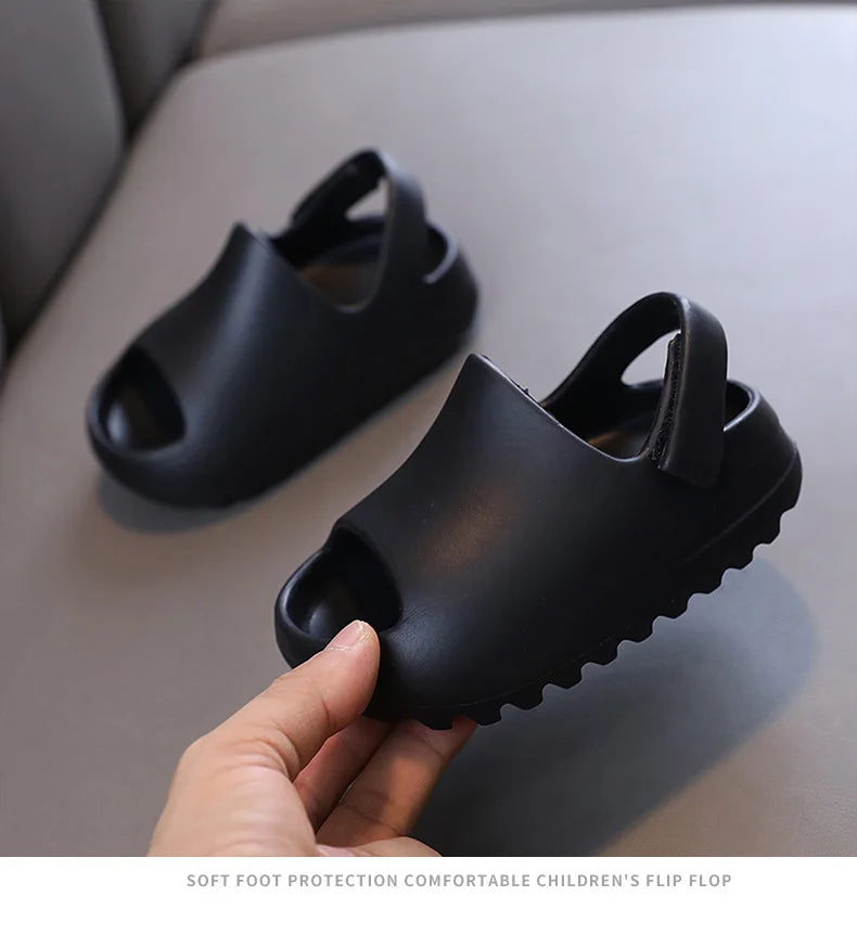 Kids Summer Sandals Lightweight Beach Slippers Breathable Shoes