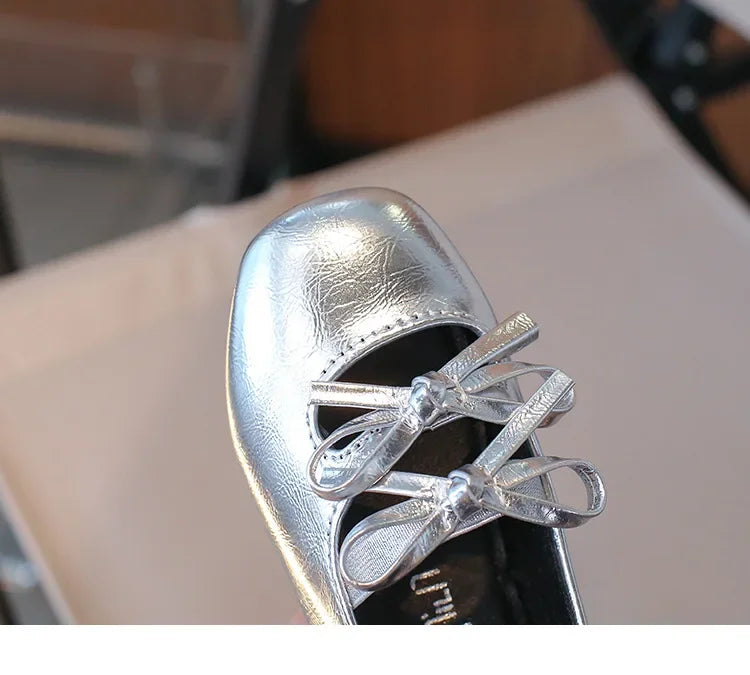Kids Square Dance Performance Shoes Black Solid Color Girls Princess Shoe with Double Bow 2024 New Girls Leather Shoes Soft Sole