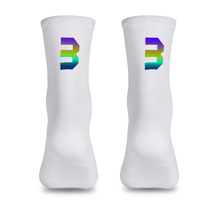 WEST BIKING Professional Cycling Breathable Socks Bicycle Racing Compression Socks Men Soccer Basketball Sports Reflective Socks
