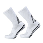 2023 New Silicone Anti slip Football Socks for Men and Women Gripping Outdoor Sports Running Soccer Socks