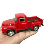 1:32 Red Vintage Metal Truck Pull Back Model Toy