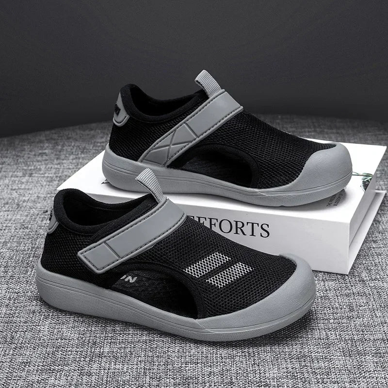 Kids Closed Toe Mesh Sandals Lightweight Beach Shoes for Children