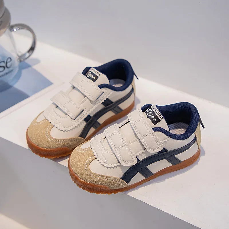 Kids School Sports Shoes Soft Sole Sneakers for Children