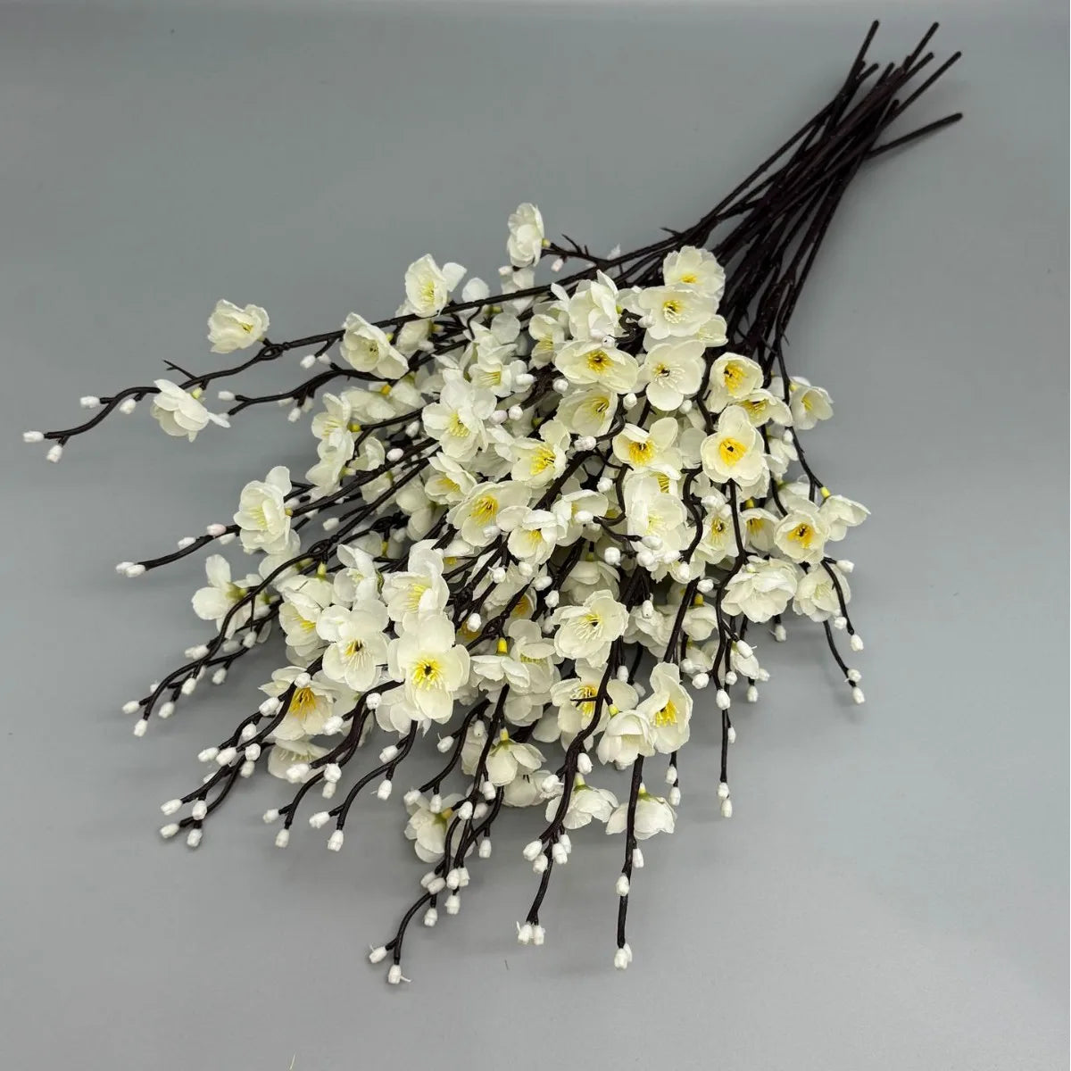 Artificial Plum Blossom 21.7'' Fake Wintersweet Long Stem Plastic  Flowers for Home Hotel Office Wedding Party Garden Decoration