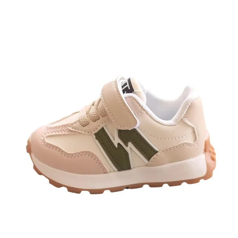 Kids Sports Shoes Breathable Non Slip Lightweight Sneakers