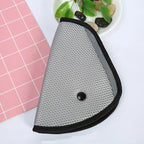 Universal Car Safe Fit Seat Belt Sturdy Adjuster Car Safety Belt Adjust Device Triangle Baby Child Protection Baby Safety