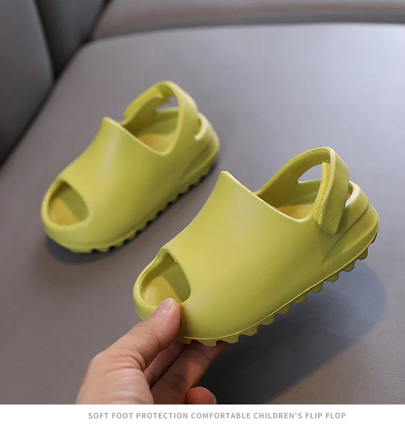 Kids Summer Sandals Lightweight Beach Slippers Breathable Shoes