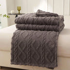 1pc Single-Layer Coral Fleece Blanket, Lightweight & Multi-Purpose Blanket Bed Cover,For Living Room Sofa Cover, Nap Blanket