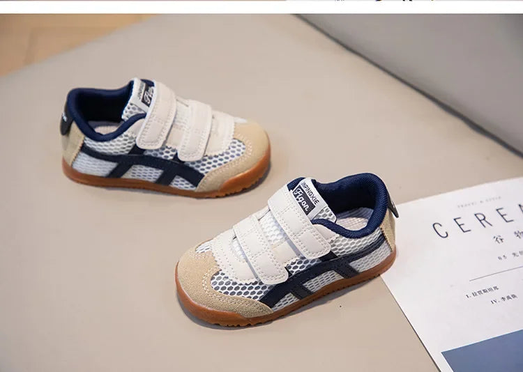 Kids School Sports Shoes Soft Sole Sneakers for Children