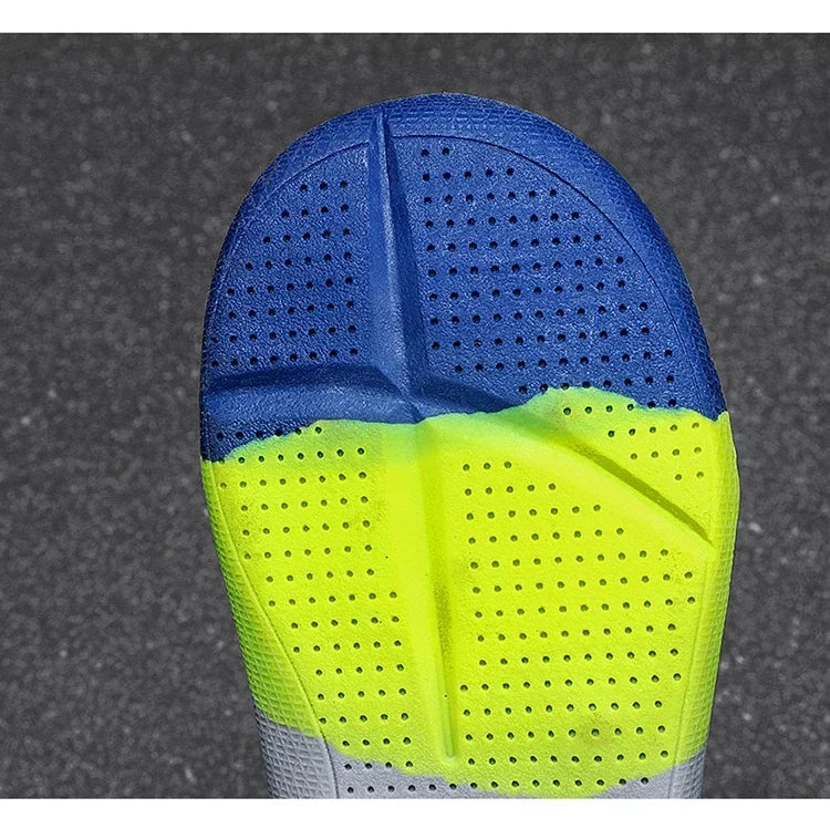 Kids Closed Toe Mesh Sandals Lightweight Beach Shoes for Children