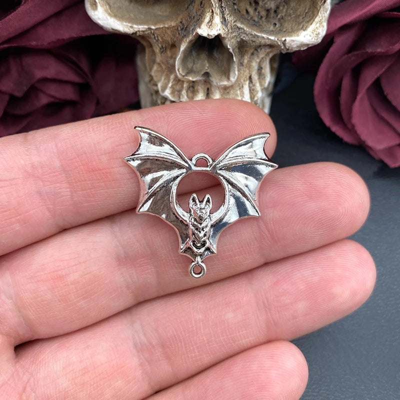 5pcs 29*31mm Gothic Vampire Bat Charms Bat Connector Pendant Designer Charms For Jewelry Making DIY Jewelry Findings