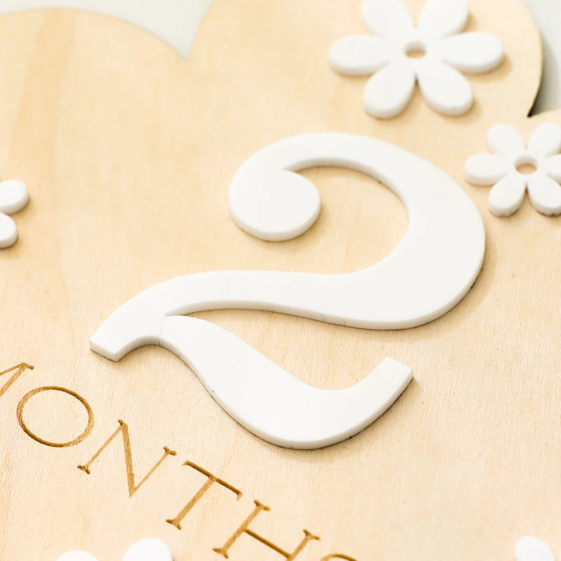 Wooden Baby Flower Shape Milestone Card Monthly Memorial Card Newborn Birthday Photography Accessories For Baby Birth Gift