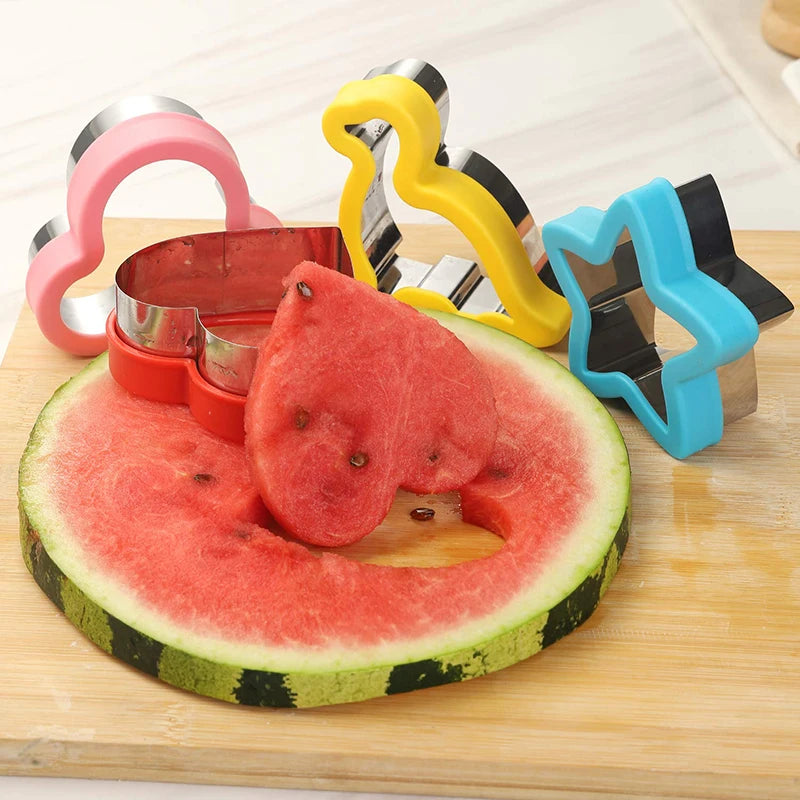 Sandwich Cutters Set for Children Food Cookies Bread Mold Maker Fruit and Vegetable Shapes Cutting Mould Baking Tools for Kids