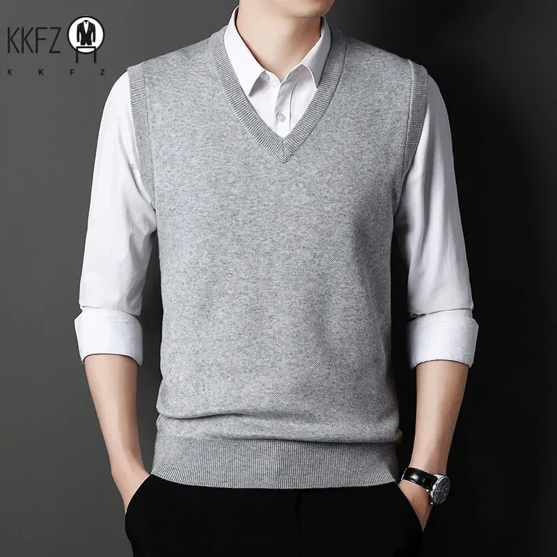 2026 Autumn Winter New Men's Solid Color V-neck Knitted Vest Casual Fashion Warm Sweater Versatile Top