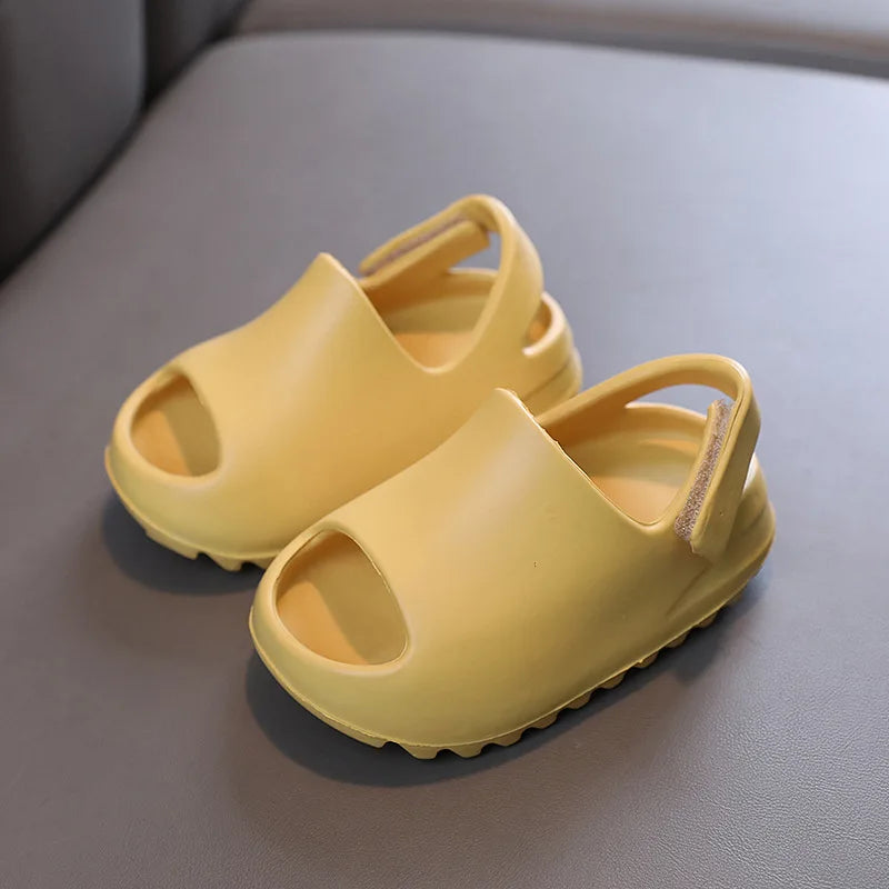 Kids Summer Sandals Lightweight Beach Slippers Breathable Shoes