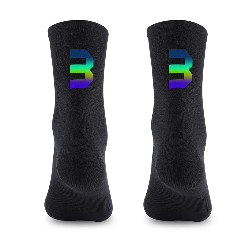 WEST BIKING Professional Cycling Breathable Socks Bicycle Racing Compression Socks Men Soccer Basketball Sports Reflective Socks